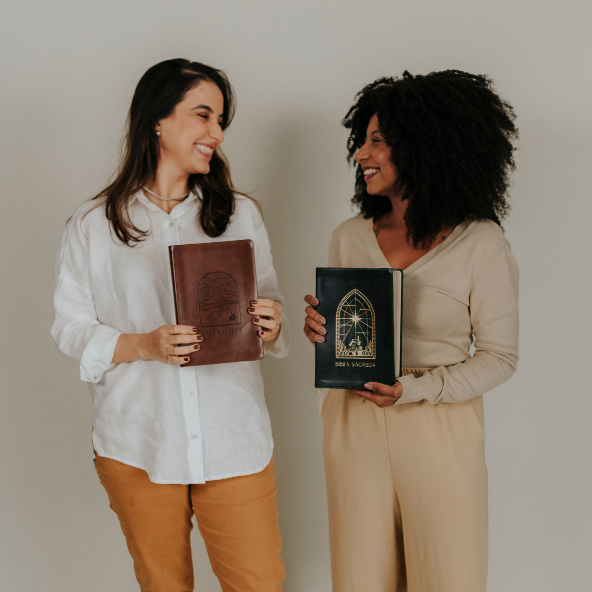 Bíblia de anotações The Purpose Book – capa Vitral couro verde e capa Janela couro flexível 
