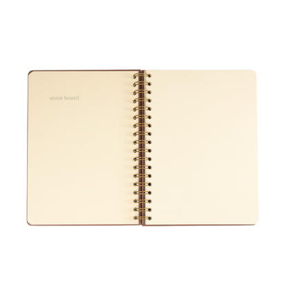 Journal Praticando a Palavra aberto mostrando páginas  o que o texto diz 